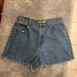 Cut off shorts